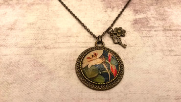 Handgemaakte ketting met bloemen brons Handgemaakte ketting met bloemen brons
